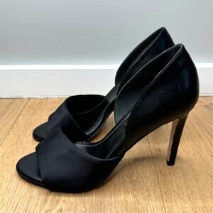 NEW BEAUTIISOLES Dori Sandal High Heel Pump Made In Italy Black Leather Size 10